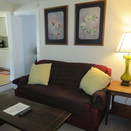 Mcgregor Inn Motel Wilton ภายนอก รูปภาพ