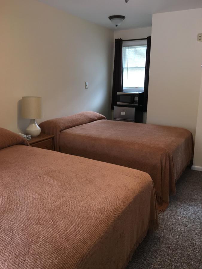 Mcgregor Inn Motel Wilton ภายนอก รูปภาพ